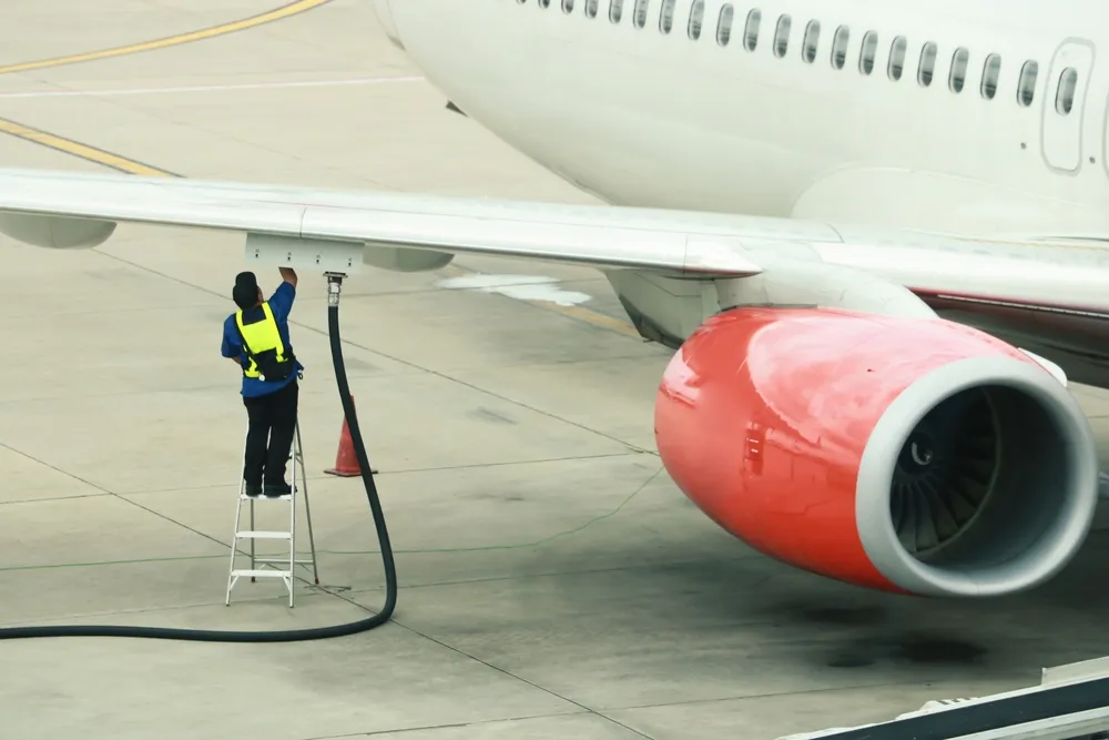 نرخ بنزین هواپیما از ۶۰۰ تومان به ۷ هزار تومان افزایش می‌یابد