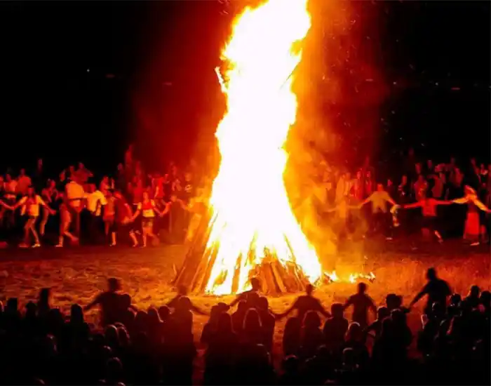 خوراکی های ویژه چهارشنبه سوری در شهرهای مختلف ایران