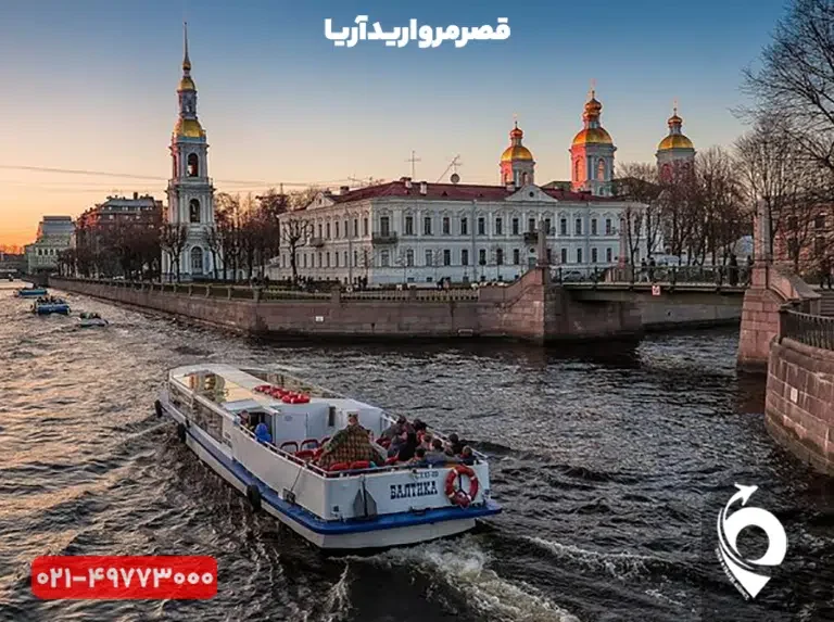 تور قایق‌سواری در سنت پترزبورگ