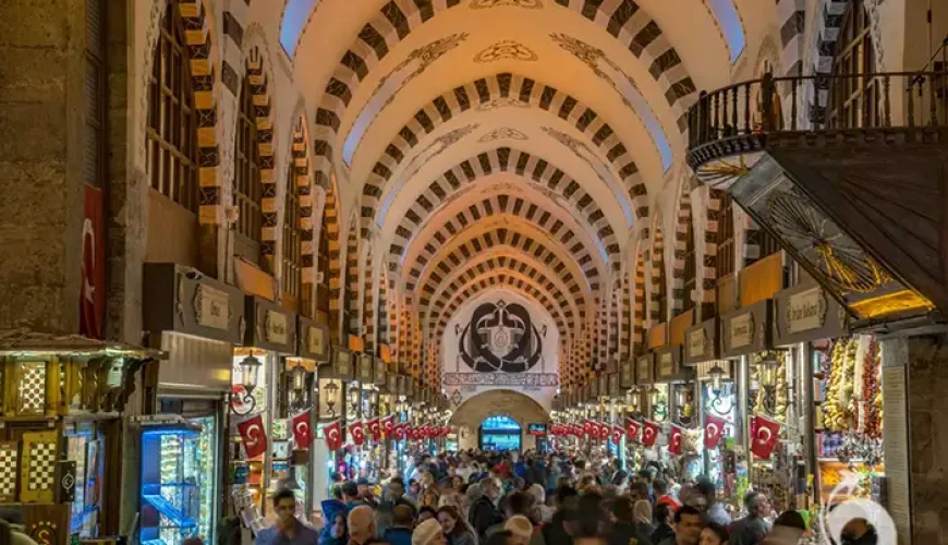 بازار مصر یا بازار ادویه استانبول